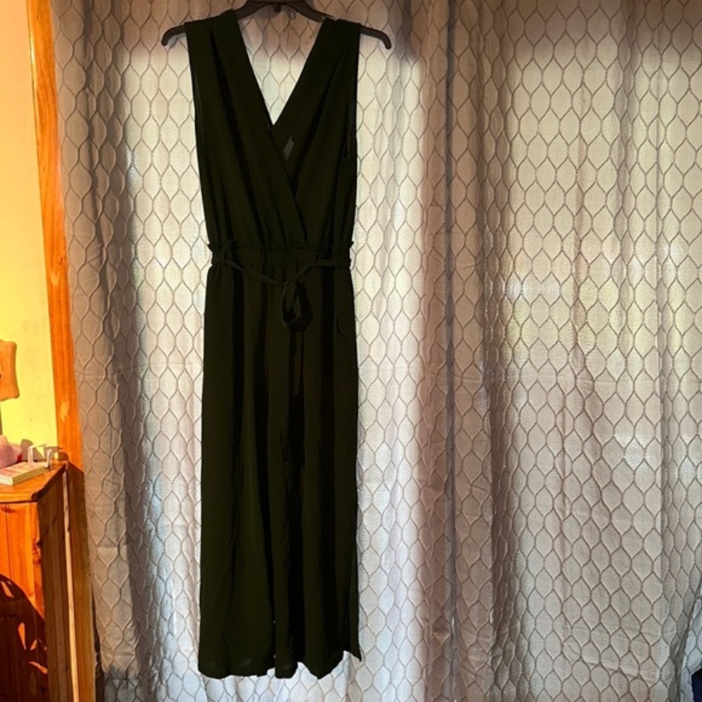Wide leg jumpsuit